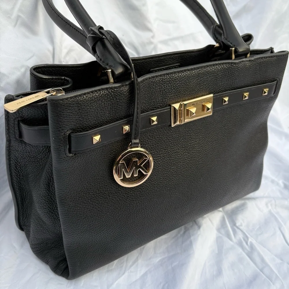 Michael Kors Addison Black and Gold Elegant Shoulder Bag